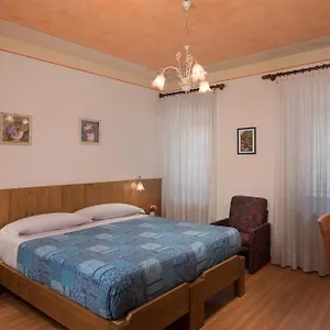 Centrale Hotel